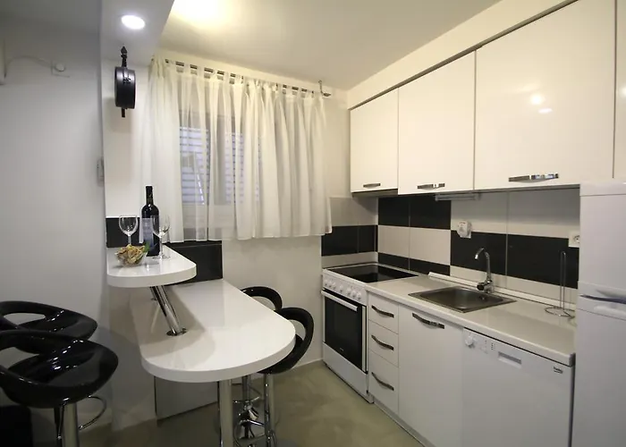 公寓 亚得里亚海宝石公寓 *